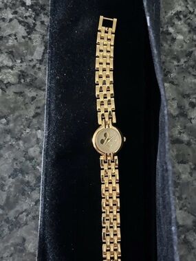 Gold-tone Women's Bracelet Watch
